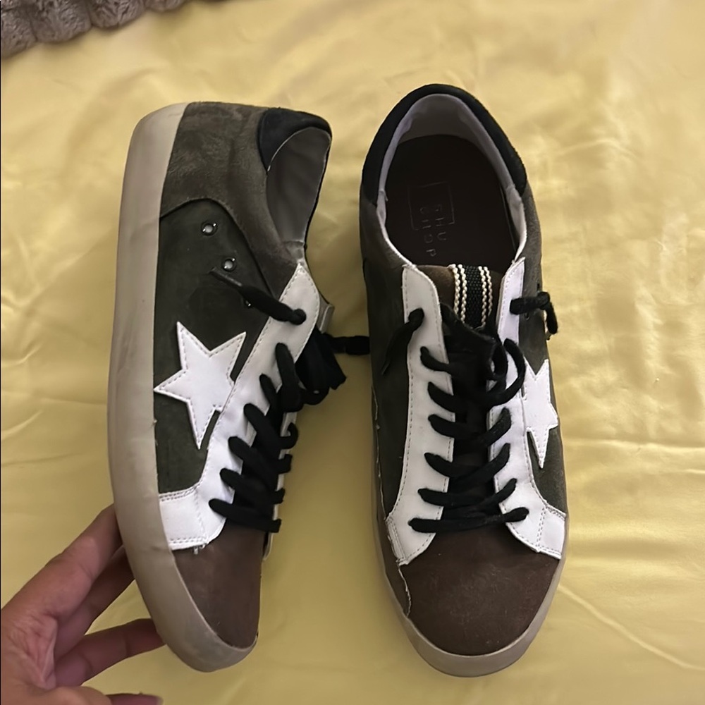 Star Sneakers